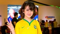 Klara Castanho faz rara aparição para curtir jogo do Brasil após polêmica (Manuela Scarpa/Brazil News)